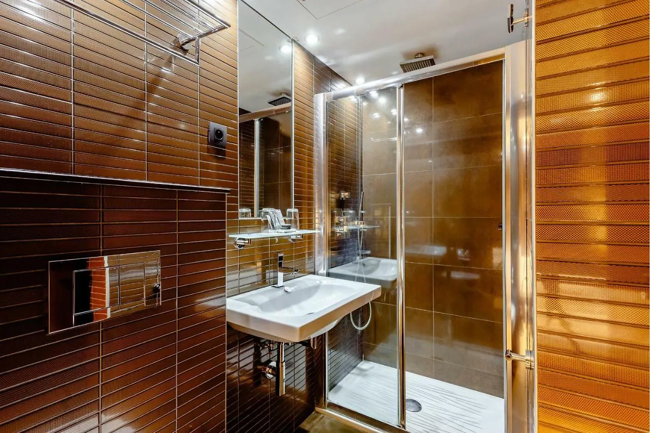 L'adresse Paris